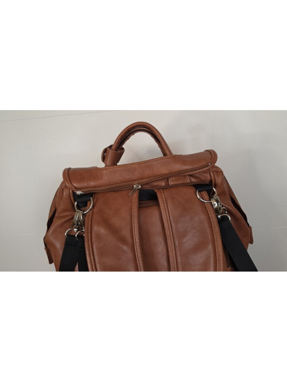 UPPER New York Vegan Leather Diaper Bag, Brown, # 63 - Picture 9 of 15